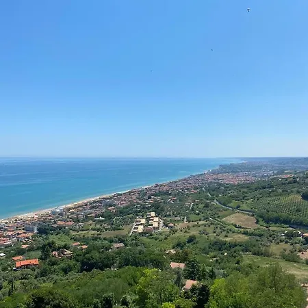 Santa Lucia Bed & Breakfast 3*