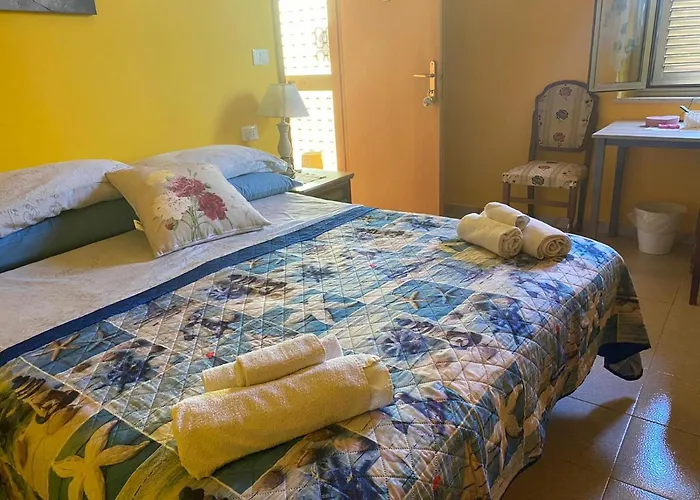 Santa Lucia Bed & Breakfast Silvi Paese